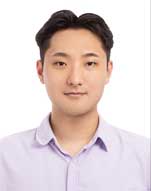 중앙대학교 지능형반도체공학과 교수 사진입니다.